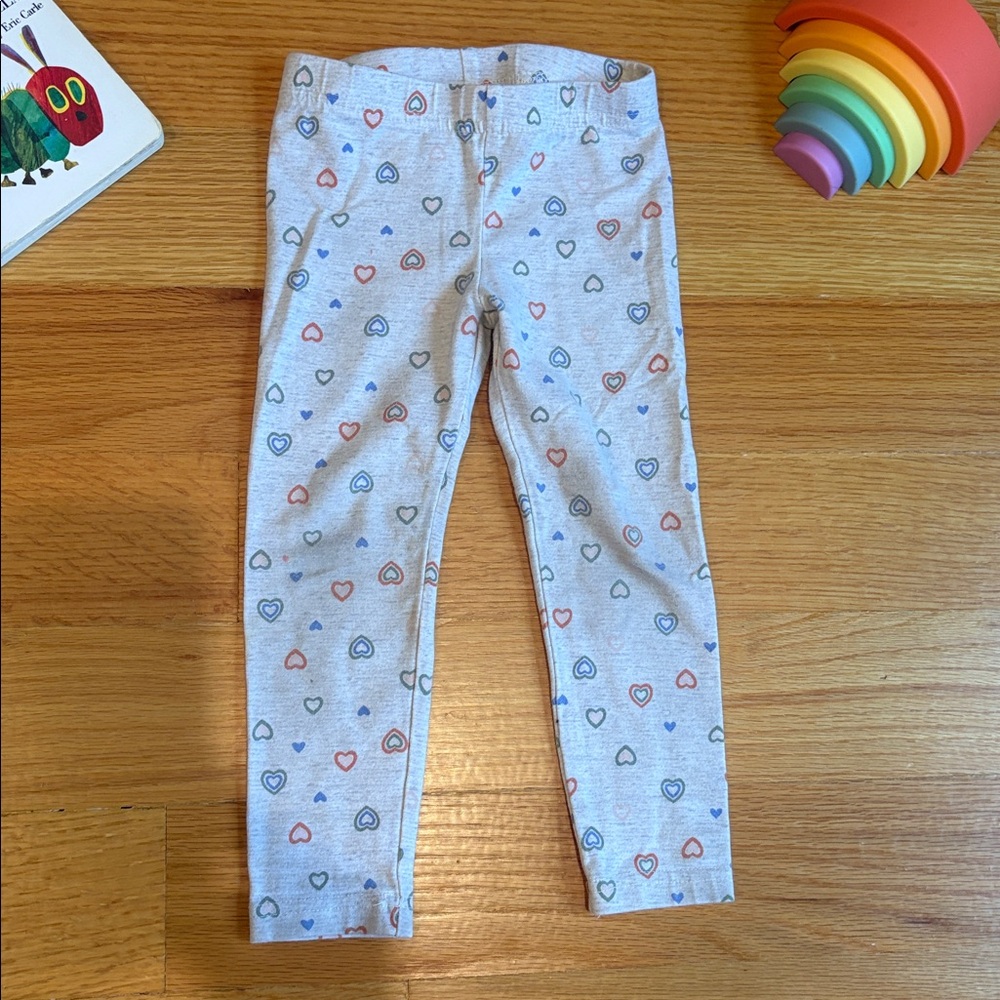 4/$21 2T Carter's Multicolor Heart Leggings